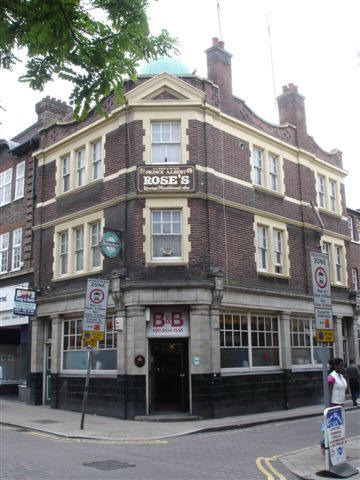 Prince Albert, 49 Hare Street, Woolwich SE18 - in June 2007