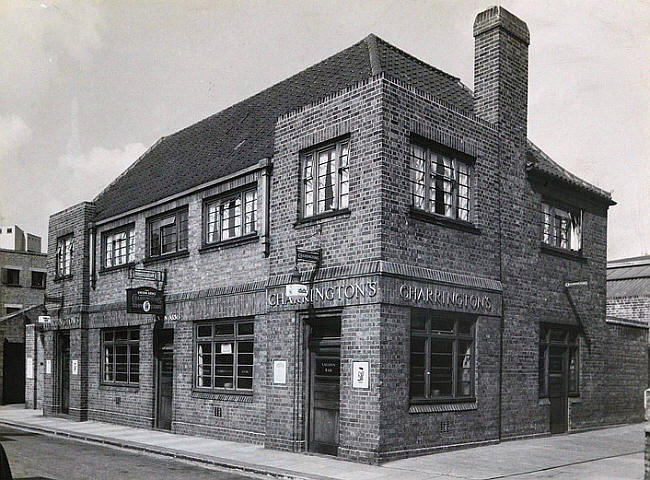 Union Arms, 11 Myrtle street, Woolwich