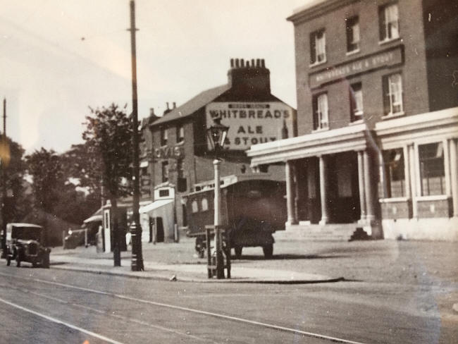 Bell Inn, Hertford Road, Enfield Wash