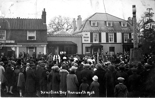 Brown Bear, Bear Road, Hanworth - on Armistice Day, 1928