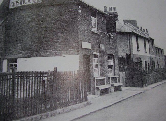 Half Moon, Main Street, Hanworth - in 1930