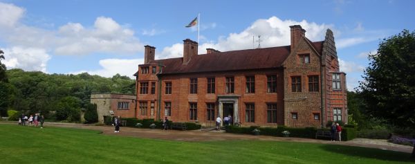 Chartwell House Front in August 2021