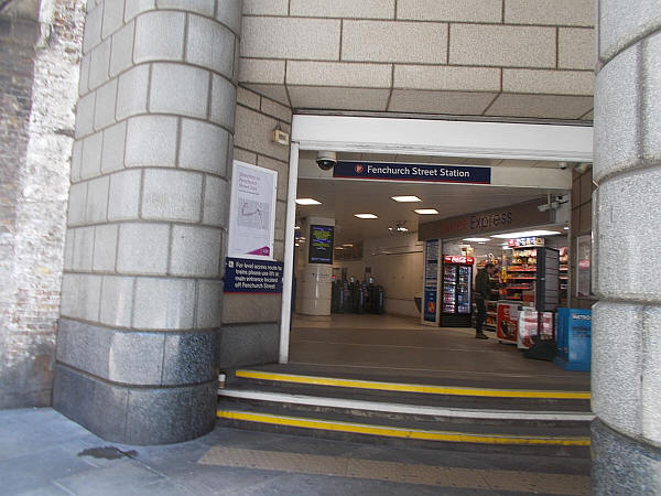 Fenchurch street - the Tower hill / Coopers row exit, which is highly inaccessible - in May 2019