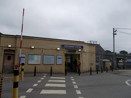 High Barnet station