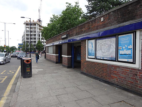 Manor House station