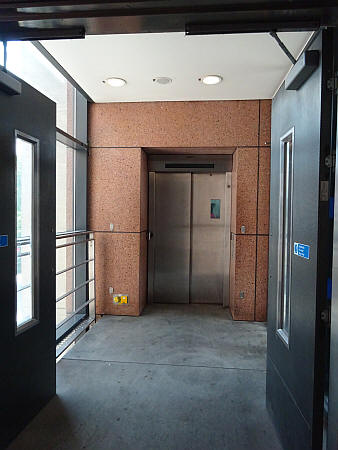 Access from the ticket hall to Wembley also has a lift