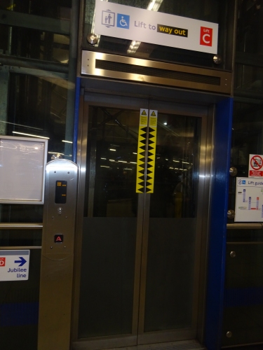 Westminster Lift from District line to booking hall - in October 2021